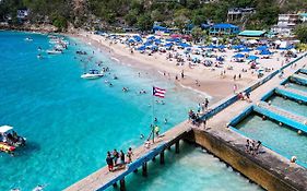 Beautiful Villa 5 Mins From Crash Boat Aguadilla 1